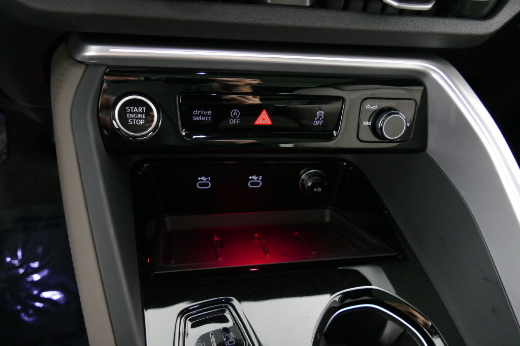 Certified 2025 Audi Q5 Premium Plus AWD/4WD image 23