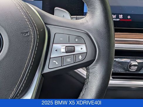 Used 2025 BMW X5 xDrive40i w/ Premium Package AWD/4WD image 21