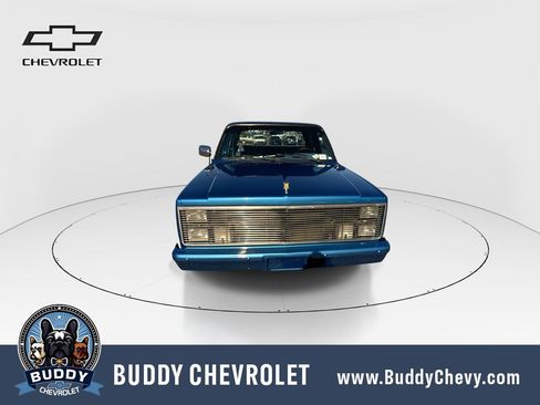 Used 1988 Chevrolet Silverado 3500 2WD Crew Cab image 3