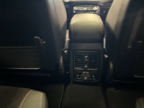 New 2026 Dodge Durango GT image 18