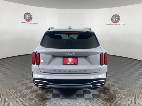 Used 2022 Kia Sorento SX image 21