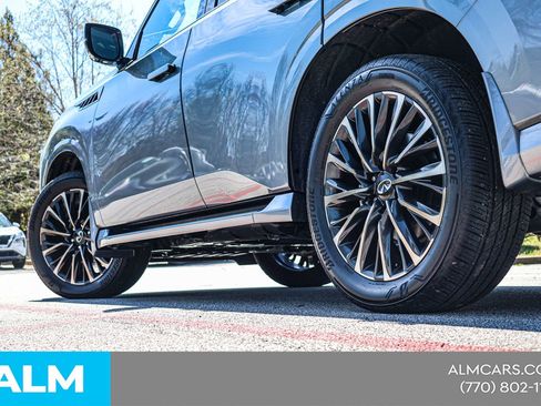 Used 2025 INFINITI QX80 Autograph w/ Premium Cargo Package image 16