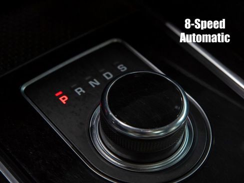 Used 2020 Jaguar F-PACE Prestige image 25