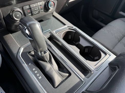 Used 2019 Ford F150 XLT w/ Equipment Group 302A Luxury AWD/4WD image 14