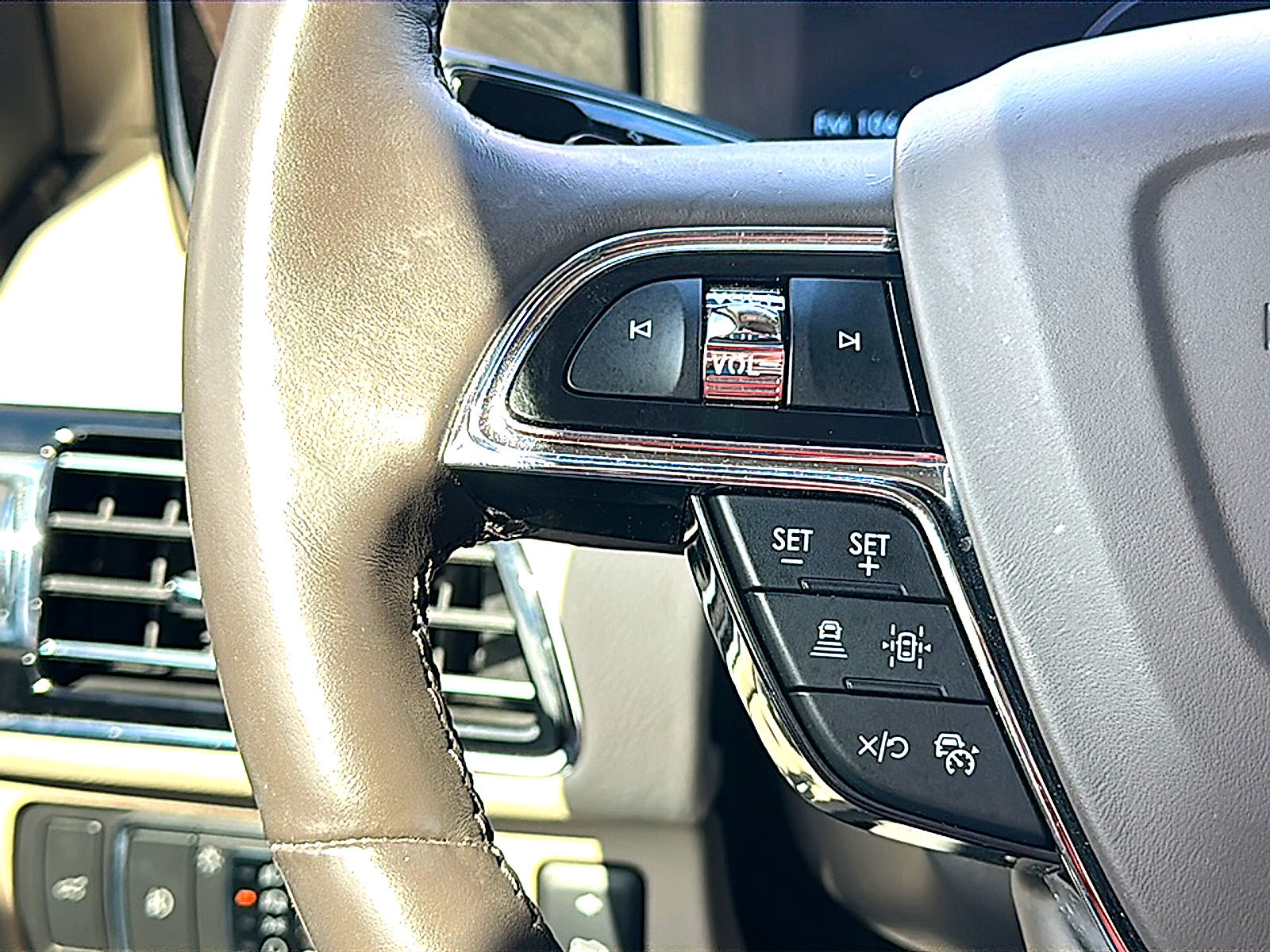 Used 2022 Lincoln Navigator Reserve RWD image 33