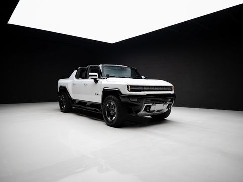 Used 2022 GMC Hummer EV Edition 1 w/ LPO, Illumination Package AWD/4WD image 91