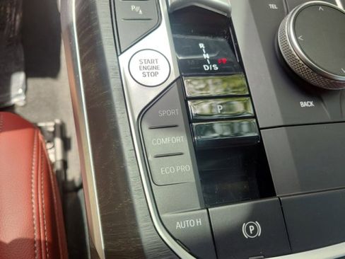 Used 2023 BMW M340i w/ Premium Package image 32