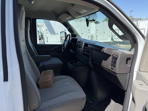 New 2026 Chevrolet Express 4500 w/ Power Convenience Package RWD image 22
