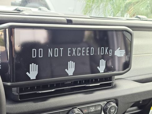 New 2026 Jeep Gladiator Sport image 11