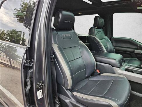 Used 2018 Ford F150 Raptor w/ Equipment Group 802A Luxury AWD/4WD image 18