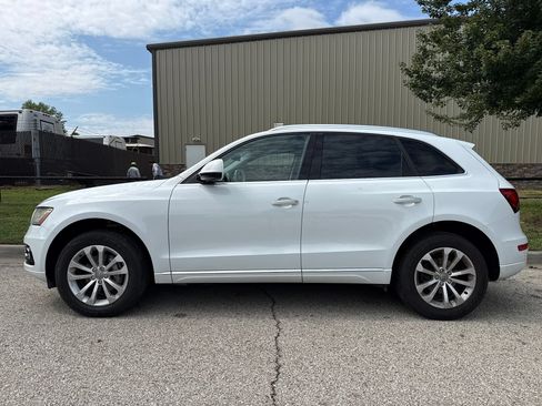 Used 2016 Audi Q5 2.0T Premium AWD/4WD image 9