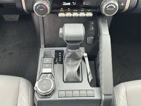 New 2026 Toyota Tacoma SR5 image 31