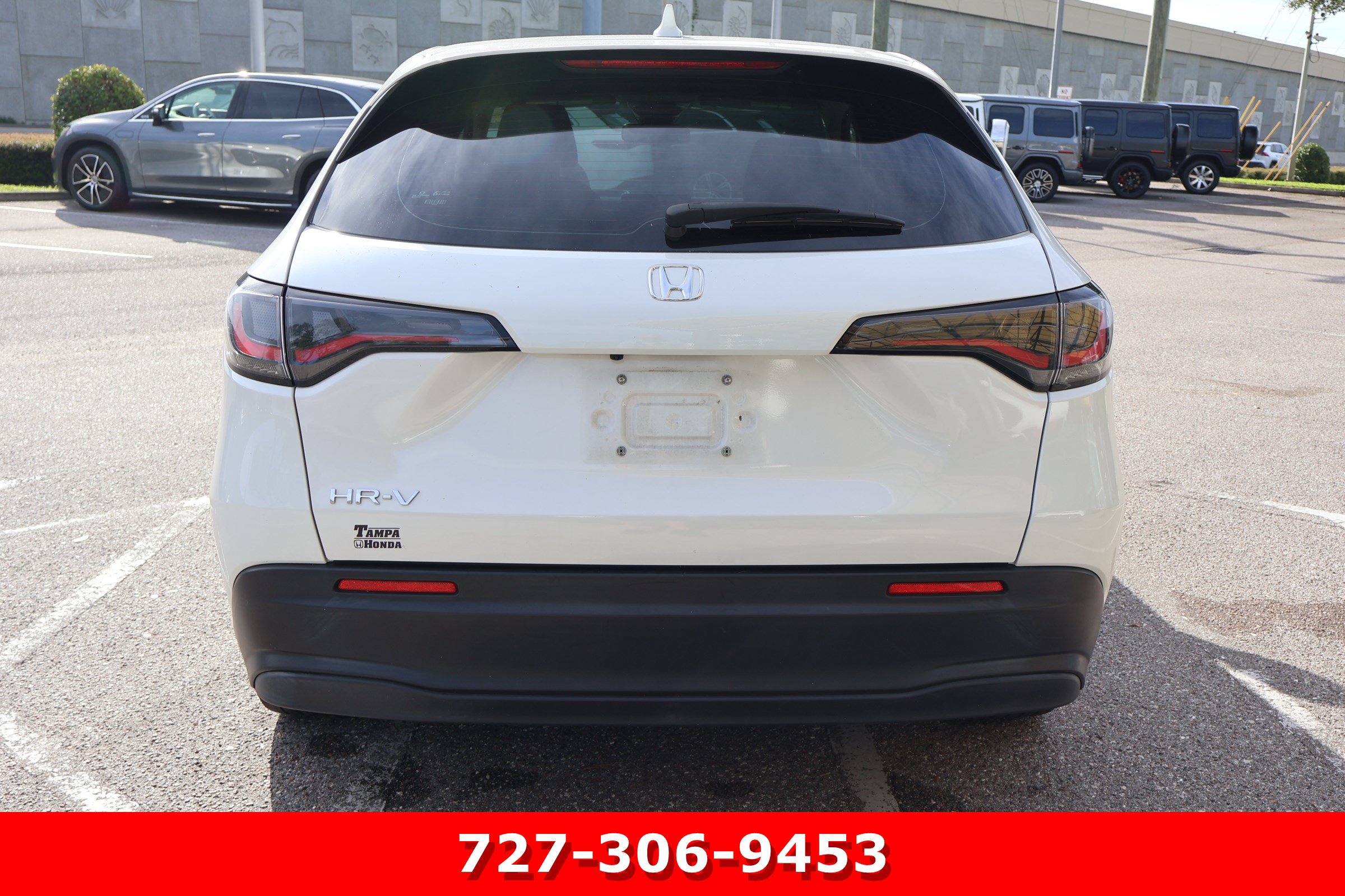 Used 2025 Honda HR-V LX image 7