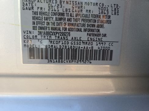 Used 2023 Nissan Sentra SV FWD image 29