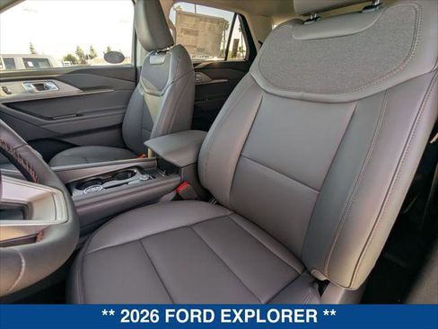 New 2026 Ford Explorer Active image 17