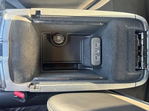 Used 2023 Chrysler 300 S RWD image 24