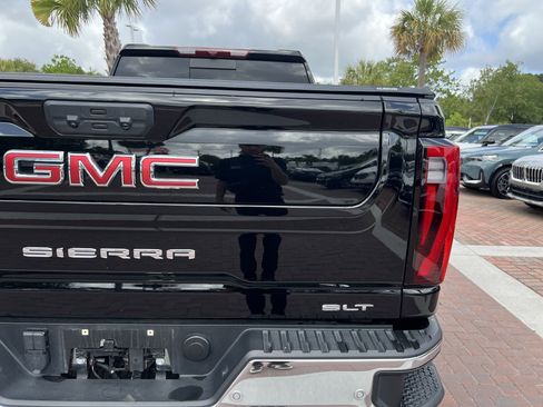 Used 2025 GMC Sierra 2500 SLT w/ SLT Premium Package AWD/4WD image 44