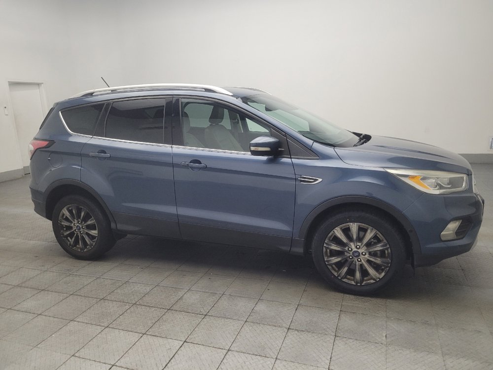 Used 2018 Ford Escape Titanium w/ Ford Safe & Smart Package FWD image 11