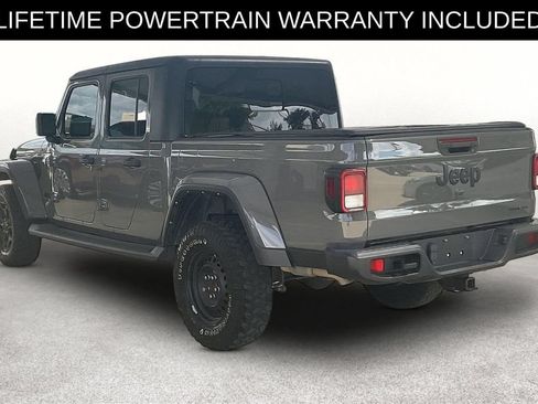 Used 2022 Jeep Gladiator Sport AWD/4WD image 11