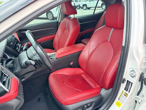 Certified 2021 Toyota Camry XSE w/ Navigation Package FWD image 13