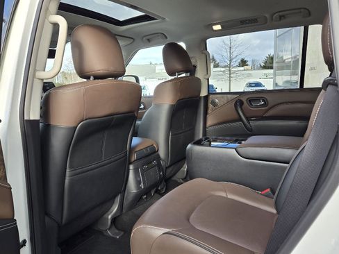 Certified 2023 INFINITI QX80 Premium Select w/ Cargo Package image 20