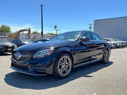 Used 2020 Mercedes-Benz C 300 4MATIC Sedan image 4
