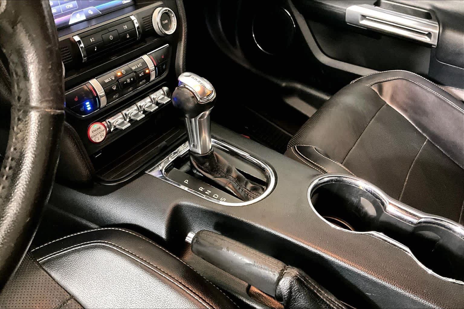 Used 2015 Ford Mustang Premium RWD image 14