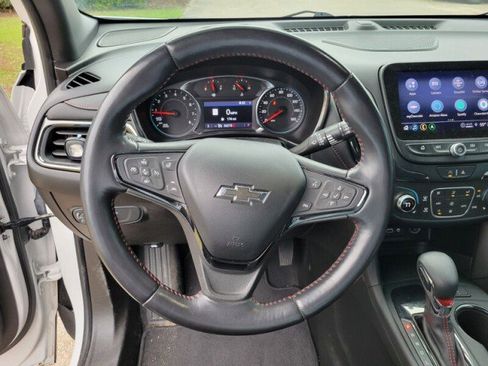 Used 2022 Chevrolet Equinox RS w/ RS Leather Package image 15