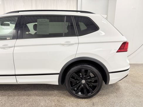 Used 2020 Volkswagen Tiguan S image 5