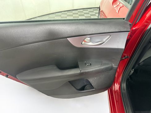 Used 2024 Kia Forte LXS image 25