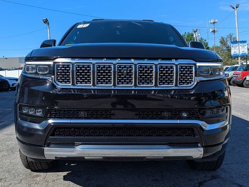 Used 2022 Jeep Grand Wagoneer Series II w/ Convenience Group III AWD/4WD image 4