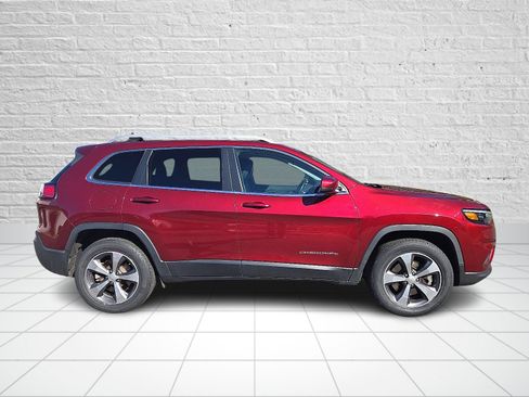 Used 2019 Jeep Cherokee Limited image 7