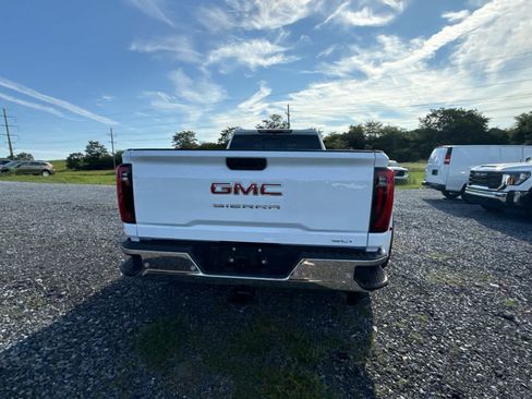 New 2026 GMC Sierra 3500 SLT w/ SLT Premium Package AWD/4WD image 14