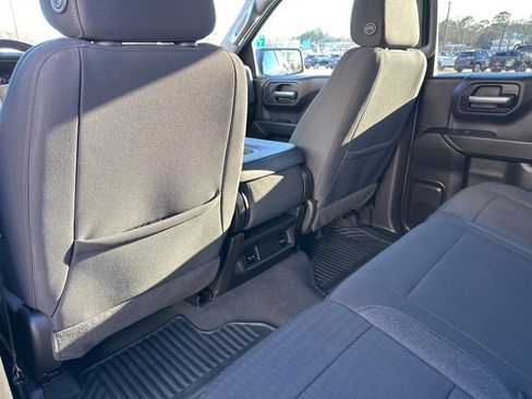 Used 2022 Chevrolet Silverado 1500 Custom image 27