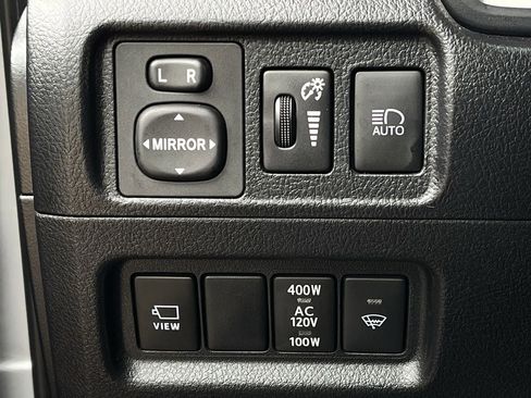 Used 2023 Toyota 4Runner Limited AWD/4WD image 20