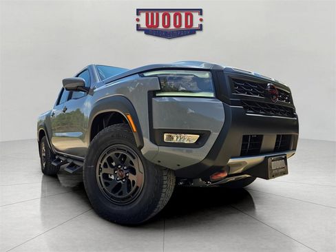 New 2026 Nissan Frontier PRO-4X w/ Pro-4x Convenience Package image 4