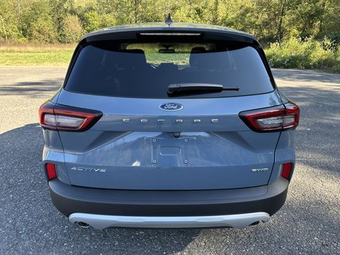 New 2026 Ford Escape Active w/ Cold Weather Package image 7