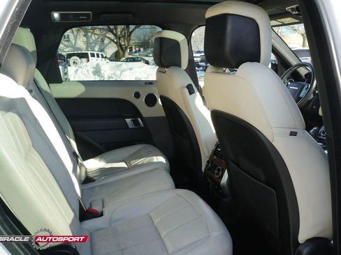 Used 2020 Land Rover Range Rover Sport HSE image 37