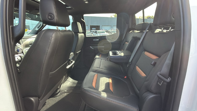 Certified 2022 GMC Sierra 1500 AT4 w/ AT4 Premium Package AWD/4WD image 28