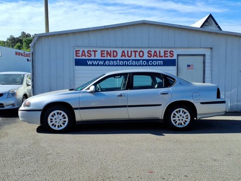 Used 2004 Chevrolet Impala w/ Preferred Equipment Group FWD image 2