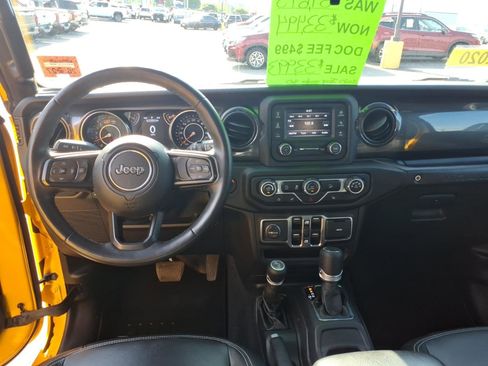 Used 2020 Jeep Wrangler Unlimited Sport AWD/4WD image 9
