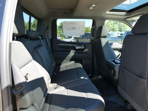 New 2026 Chevrolet Silverado 1500 LT Trail Boss w/ LT Trail Boss Premium Package AWD/4WD image 13
