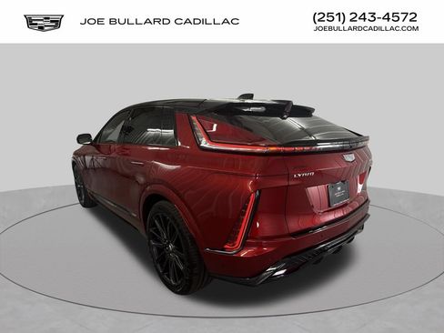 New 2026 Cadillac Lyriq V w/ LPO, Floor Liner Package AWD/4WD image 3