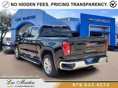 Used 2020 GMC Sierra 1500 SLT RWD image 4