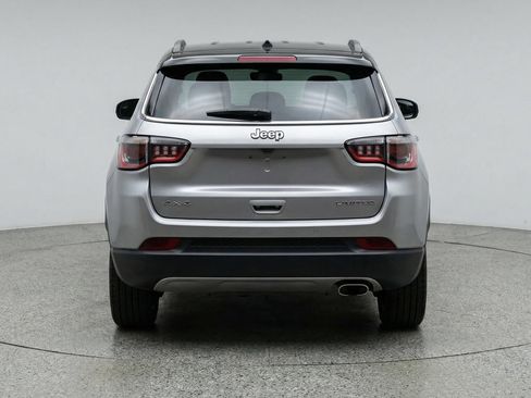 Used 2025 Jeep Compass Limited AWD/4WD image 6
