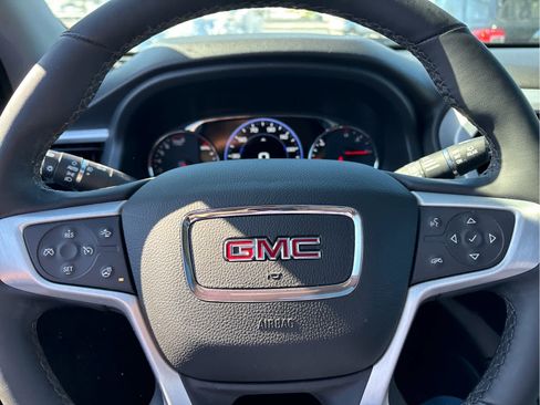 Certified 2023 GMC Acadia SLT w/ Elevation Edition image 14