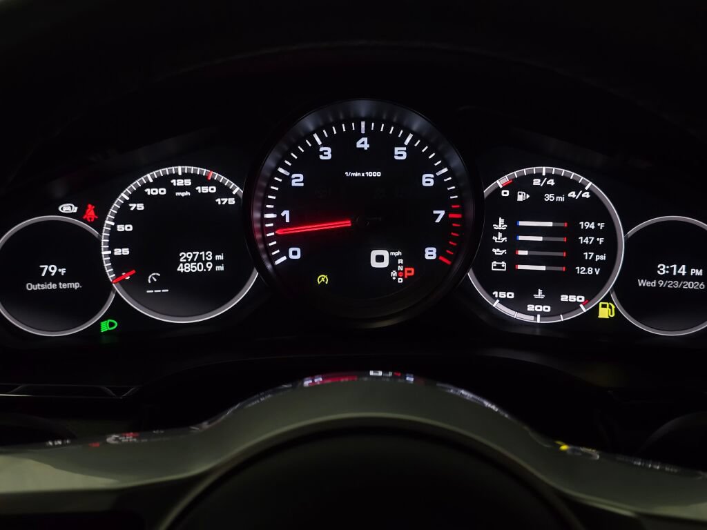 Certified 2023 Porsche Cayenne Platinum Edition AWD/4WD image 35