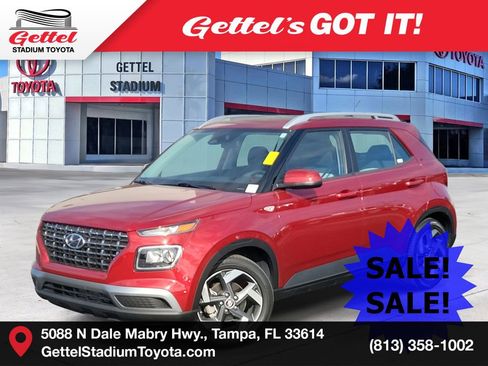 Used 2023 Hyundai Venue SEL w/ Cargo Package image 1