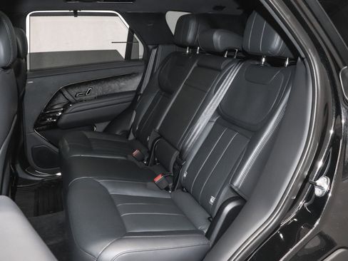 Used 2025 Land Rover Range Rover Sport Dynamic SE image 26