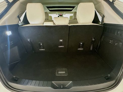 Used 2024 MAZDA CX-90 Plug-In Hybrid w/ Premium Plus AWD/4WD image 31